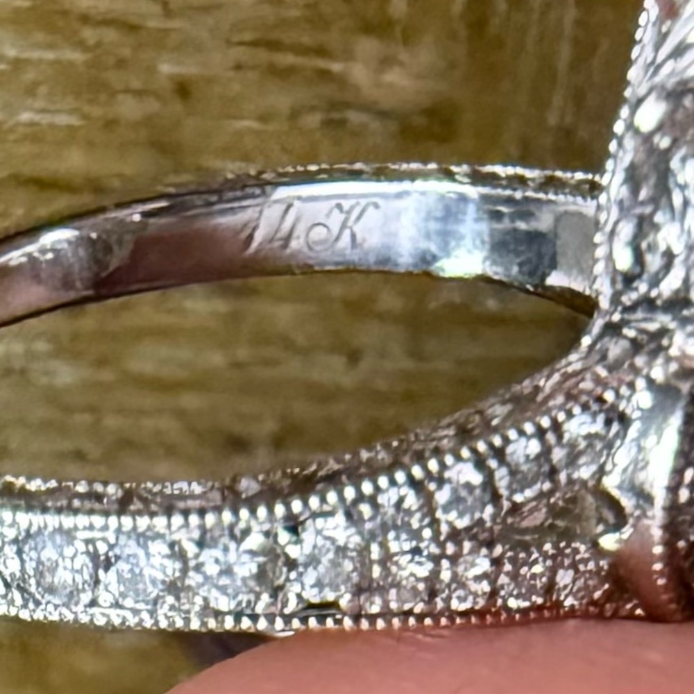 Neil Lane Artistry Lab-Grown Diamond Vintage-Style Engagement Ring 1-3/8 CTTW - Picture 4 of 6